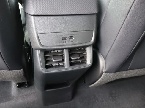 New 2026 Chevrolet Equinox LT w/ Convenience Package II AWD/4WD image 22