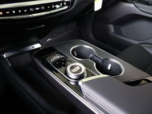 New 2026 Cadillac Lyriq Sport image 28