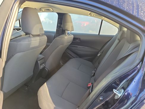 Used 2025 Toyota Corolla LE image 10