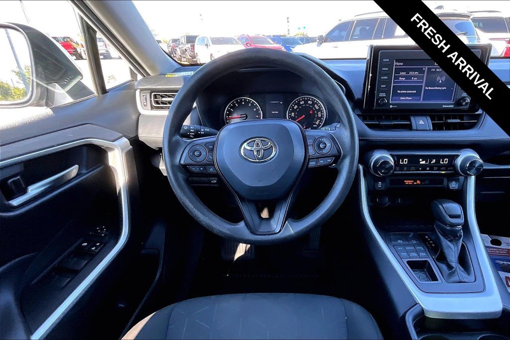 Used 2021 Toyota RAV4 XLE w/ Convenience Package AWD/4WD image 14