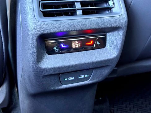 Used 2026 Volkswagen Tiguan SEL R-Line image 22