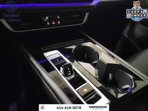 Certified 2025 Volkswagen Atlas SEL image 24