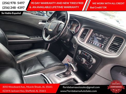 Used 2021 Dodge Charger SXT w/ Leather Interior Group image 9