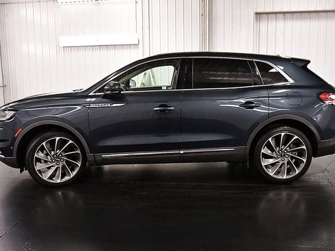 Used 2021 Lincoln Nautilus Reserve w/ Equipment Group 202A AWD/4WD image 4