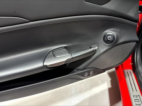 Used 2018 Ferrari 488 Spider RWD image 29