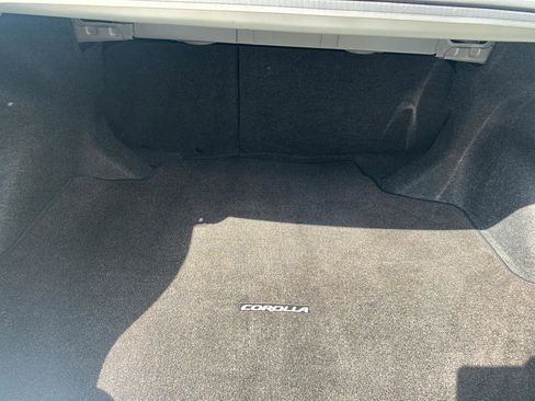 Used 2015 Toyota Corolla S image 24