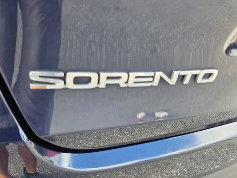Used 2016 Kia Sorento FWD w/ LX Convenience Package image 15
