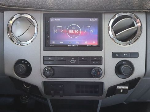 Used 2013 Ford F250 XLT w/ FX4 Off Road Pkg AWD/4WD image 34