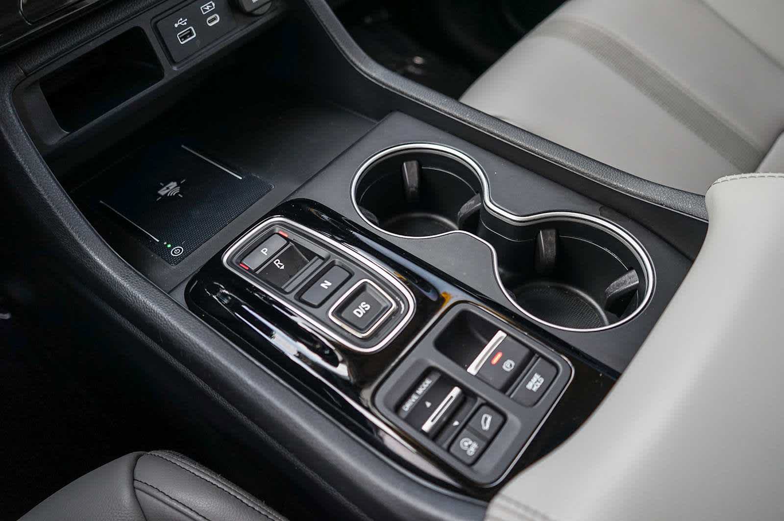 Used 2023 Honda Pilot Touring image 27