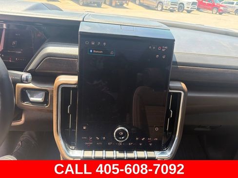 Used 2026 GMC Yukon Denali Ultimate AWD/4WD image 11