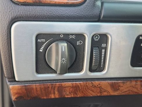 Used 2003 Ford Thunderbird RWD image 15