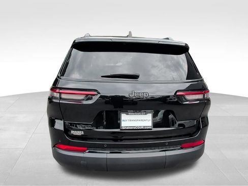 Used 2023 Jeep Grand Cherokee L Altitude AWD/4WD image 4