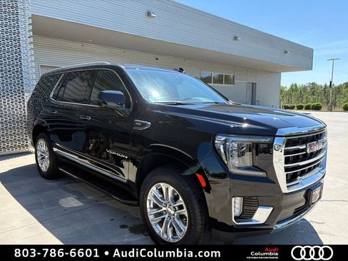 Used 2024 GMC Yukon SLT w/ SLT Premium Package AWD/4WD image 1