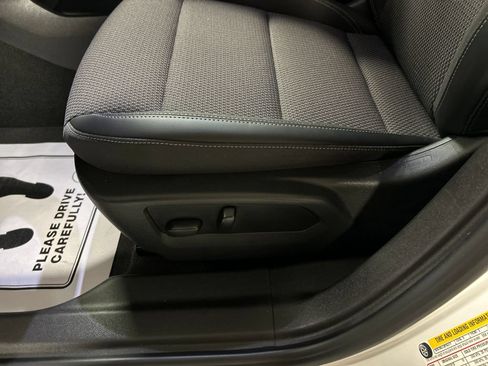 Used 2022 Buick Envision Preferred FWD image 13