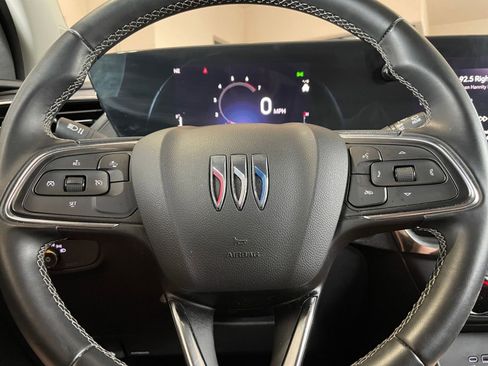 Used 2025 Buick Encore GX Preferred image 36