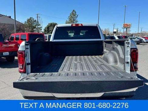 New 2026 RAM 2500 Big Horn AWD/4WD image 9