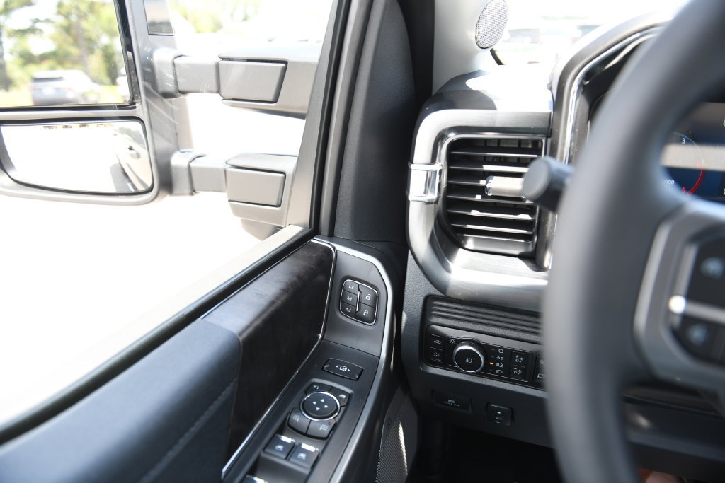 New 2026 Ford F250 Lariat AWD/4WD image 25