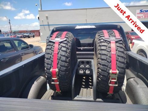 Used 2017 Ford F150 Raptor w/ Equipment Group 802A Luxury AWD/4WD image 13