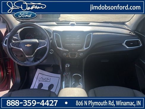 Used 2018 Chevrolet Equinox LT image 2