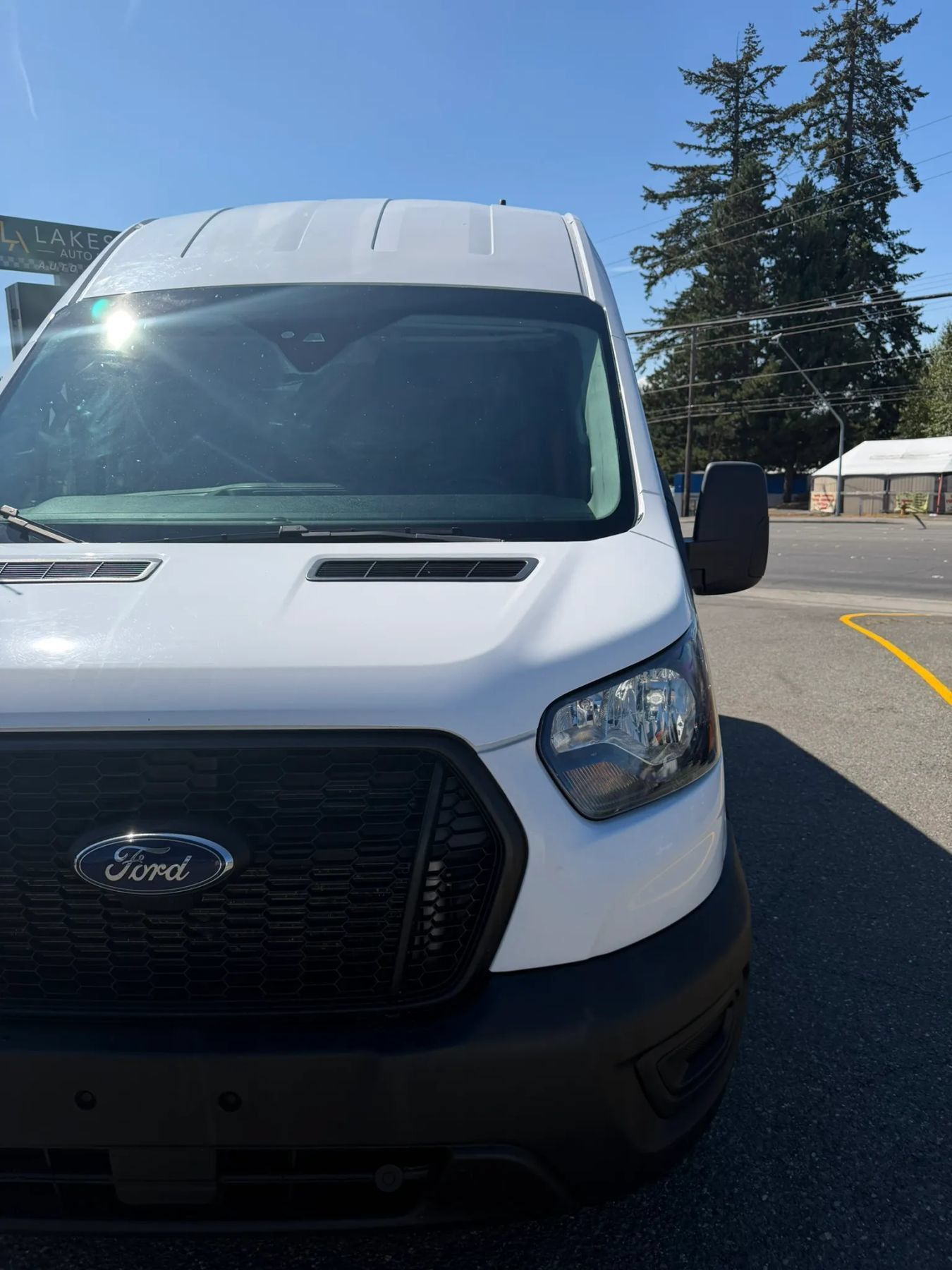 Used 2024 Ford Transit 250 148 High Roof Extended w/ Load Area Protection Package RWD image 12