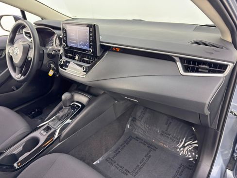 Used 2022 Toyota Corolla LE image 13