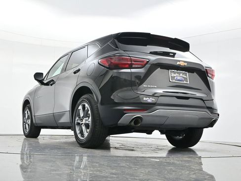Used 2025 Chevrolet Blazer LT FWD image 50