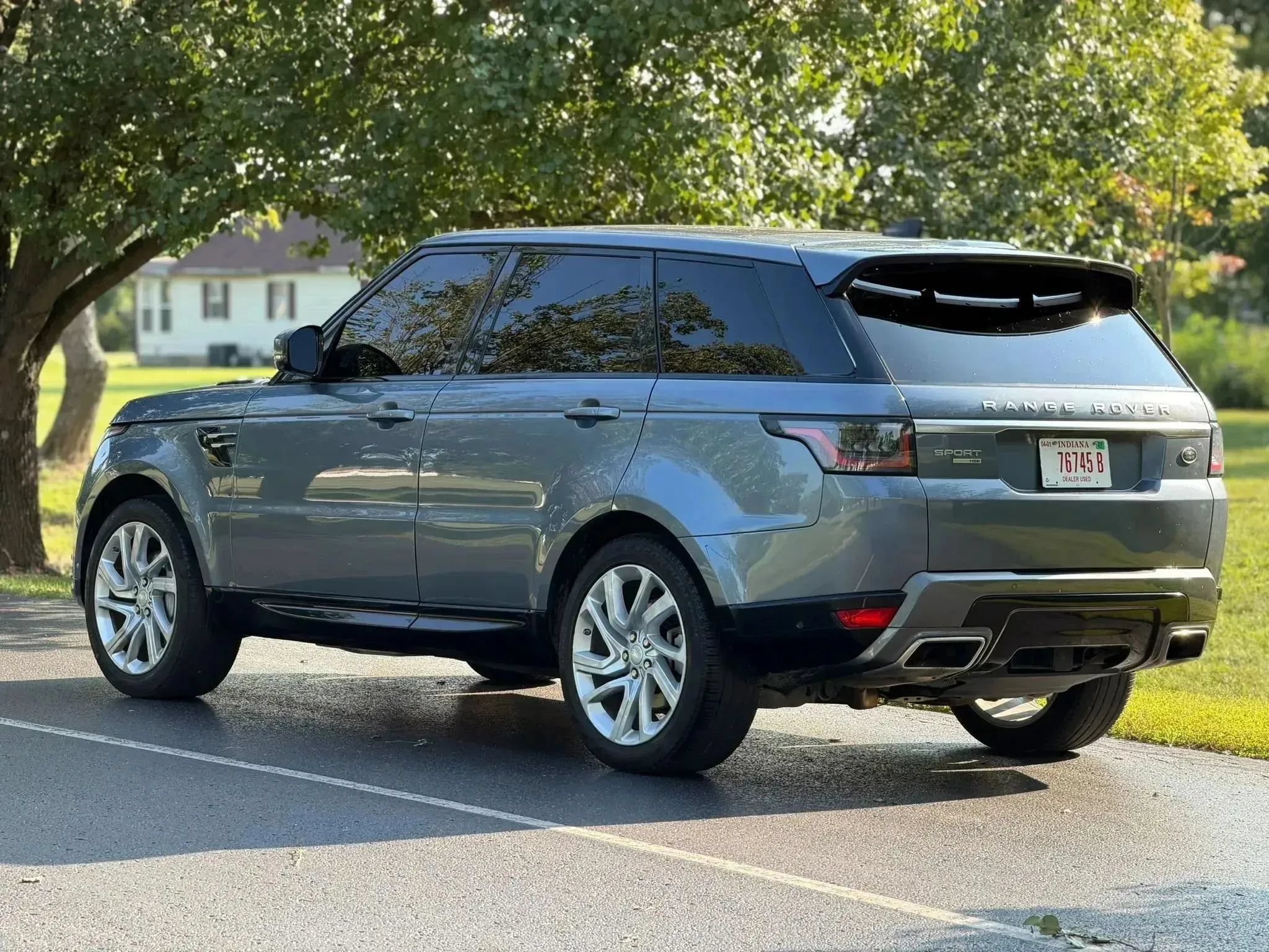 Used 2019 Land Rover Range Rover Sport HSE AWD/4WD image 7