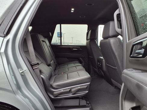 Used 2025 Chevrolet Tahoe Z71 image 28