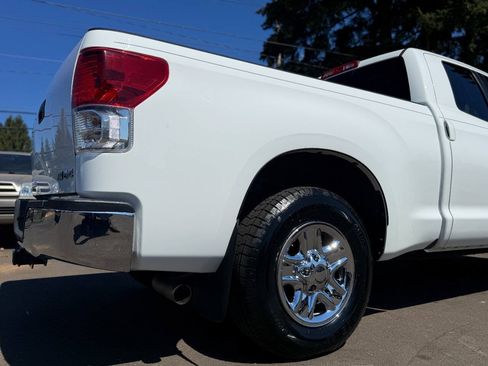 Used 2013 Toyota Tundra 4x4 Double Cab w/ Tow Pkg image 32
