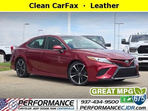 Used 2018 Toyota Camry XSE FWD image 1