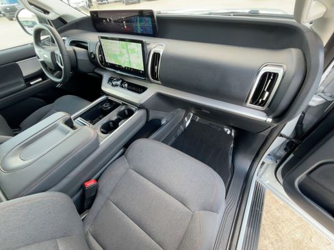 Used 2025 Ford Expedition Max Active image 35