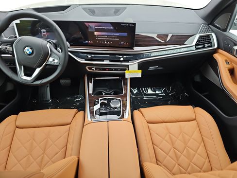 New 2026 BMW X5 xDrive40i AWD/4WD image 9