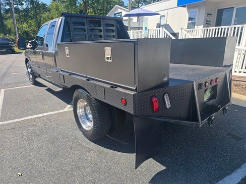 Used 2005 Ford F350 XLT RWD image 4