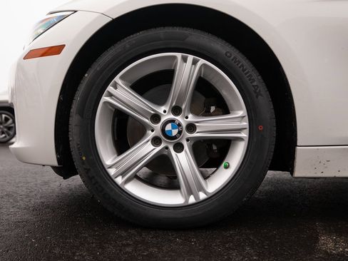 Used 2015 BMW 320i xDrive Sedan image 7