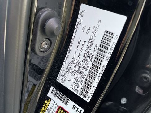 Used 2023 Toyota Tacoma TRD Off-Road w/ TRD Premium Off Road Package image 35