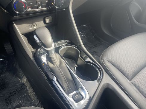 Used 2024 Buick Encore GX Sport Touring w/ Comfort Package image 22