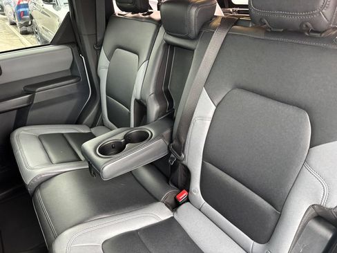 Used 2024 Ford Bronco Black Diamond image 34