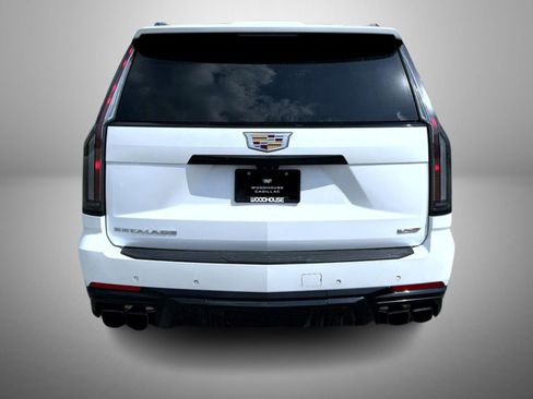 Certified 2025 Cadillac Escalade V w/ LPO, Floor Liner Package AWD/4WD image 6