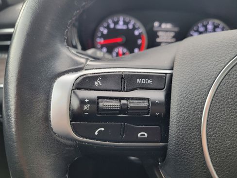 Used 2021 Kia K5 EX image 16