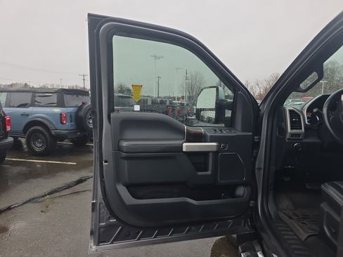 Used 2022 Ford F250 Lariat w/ Lariat Ultimate Package image 26