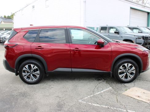 Certified 2023 Nissan Rogue SV w/ SV Premium B Package AWD/4WD image 9