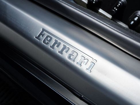 Used 2007 Ferrari 599 GTB Fiorano RWD image 17