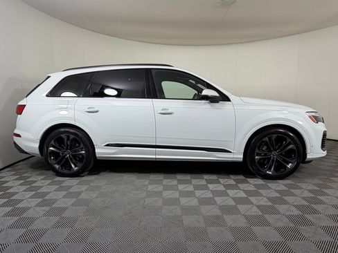 Certified 2025 Audi Q7 3.0T Premium Plus w/ Premium Plus Package AWD/4WD image 8