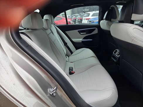 Used 2022 Mercedes-Benz C 300 Sedan image 15