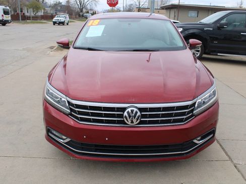Used 2018 Volkswagen Passat 2.0T SE w/ SE Lighting Package FWD image 20
