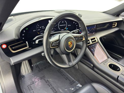 Used 2020 Porsche Taycan 4S w/ Premium Package image 14