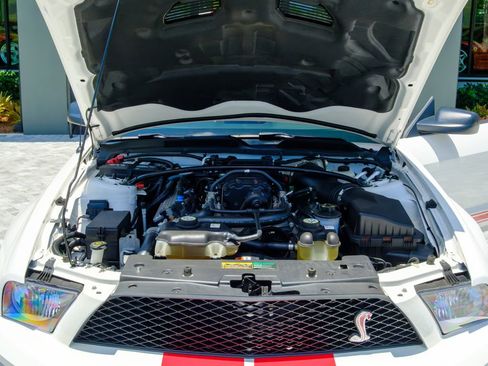 Used 2007 Ford Mustang Shelby GT500 RWD image 53