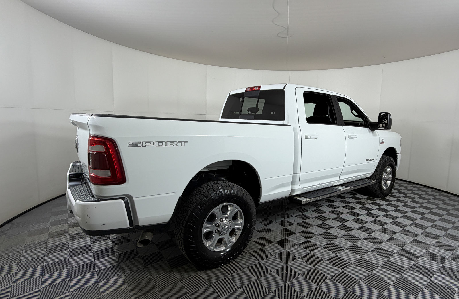 Used 2024 RAM 2500 Lone Star AWD/4WD image 4