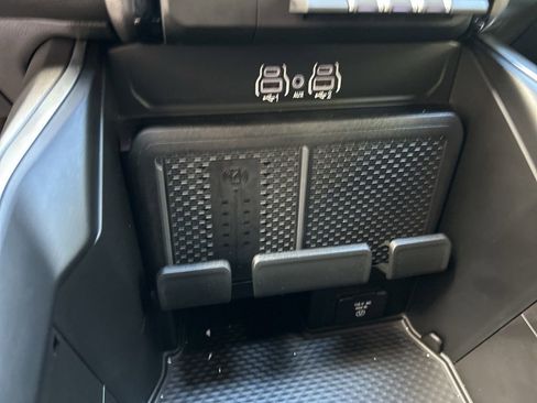 Used 2025 RAM 1500 Big Horn AWD/4WD image 46