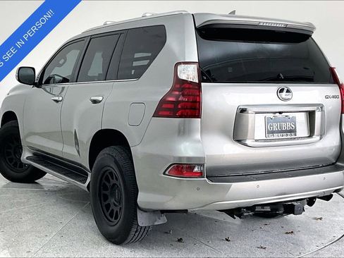 Used 2023 Lexus GX 460 Premium w/ Premium Package image 17